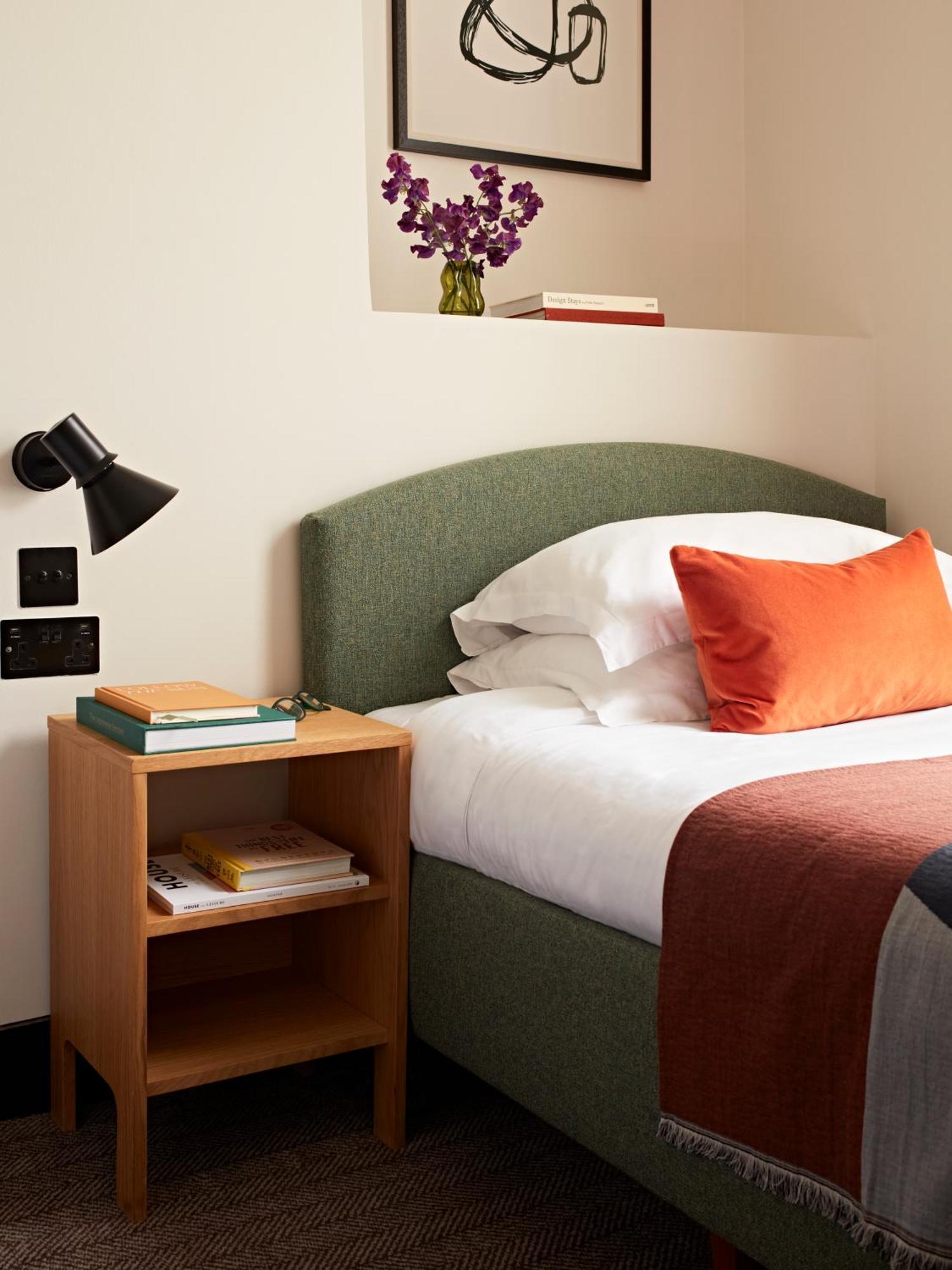 Small Room Single Bed